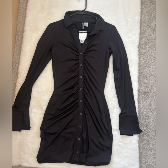 H&M Divided Rouched dress - Picture 5 of 8